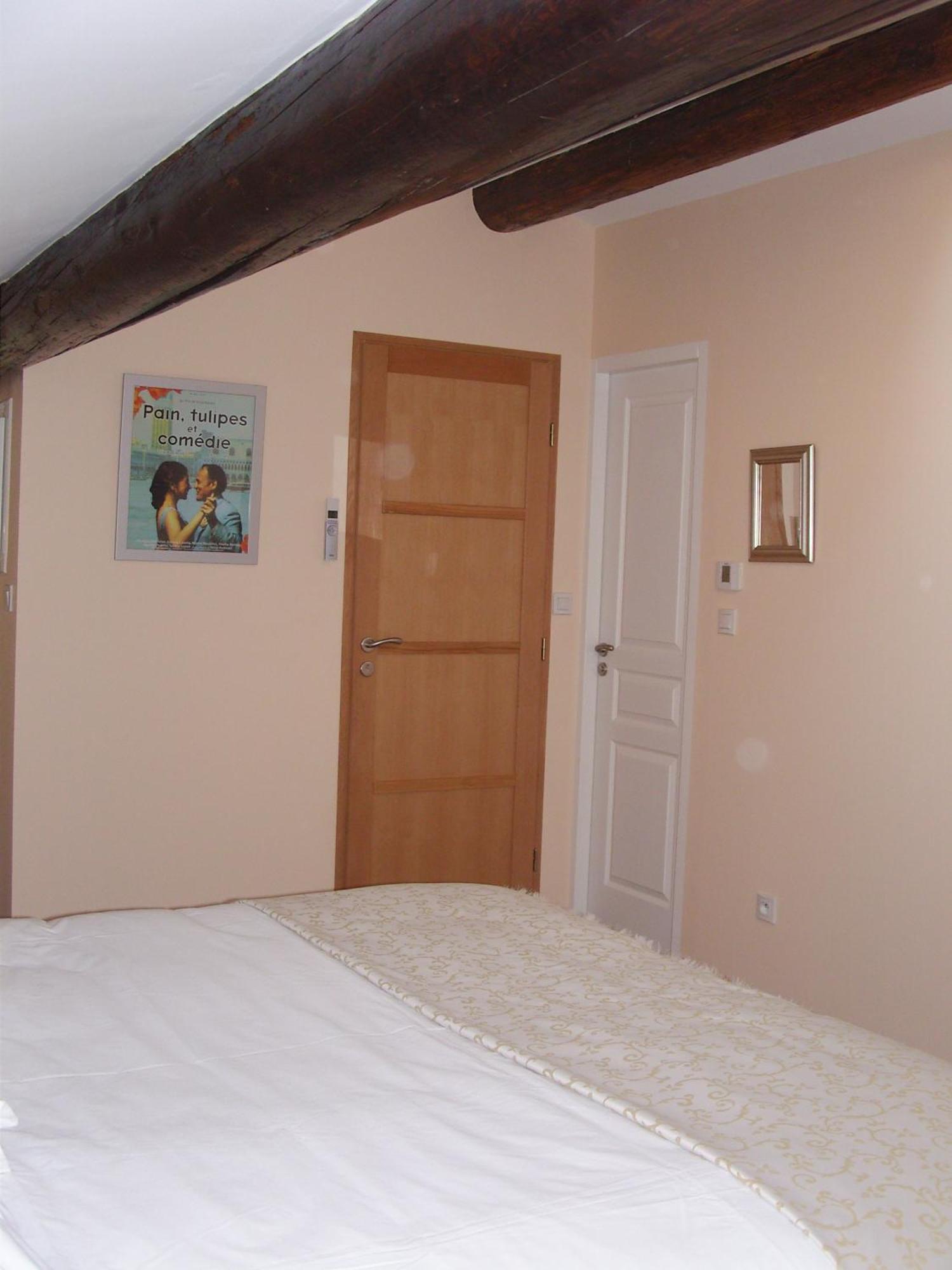 Les Chambres De Jeannette Marseille Exterior photo