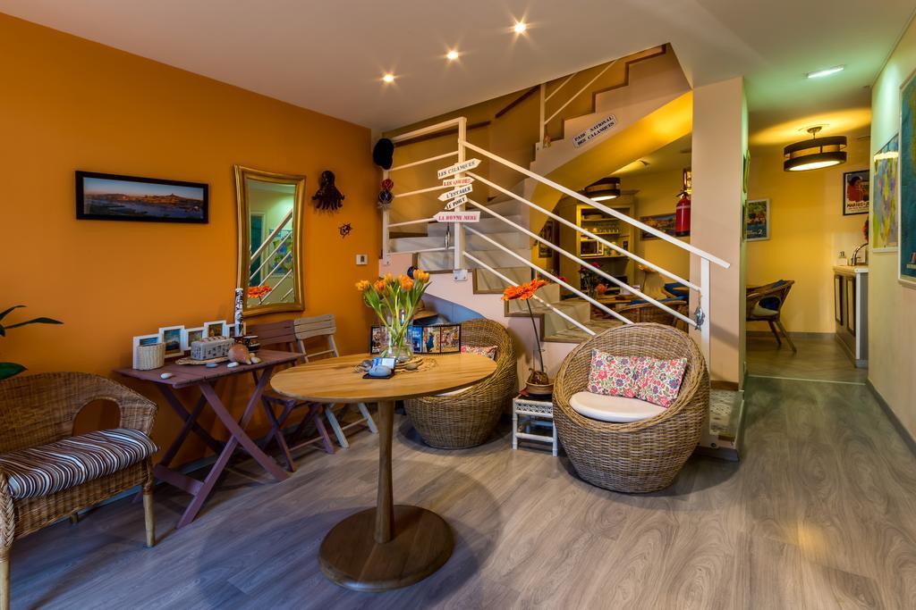 Les Chambres De Jeannette Marseille Exterior photo